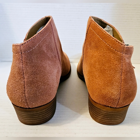 Lucky Brand Women's LK-Brielley2 Leather/Suede Bootie - Picture 5 of 15